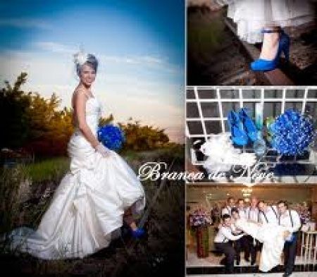 Sapatos e buquê azul