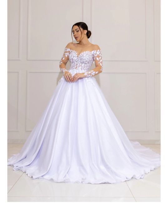 Qual desses modelos vcs acham mais bonito para cerimônia ao ar livre em chácara fim de tarde em julho ? 3