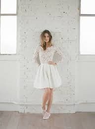 Vestido com tênis. 9
