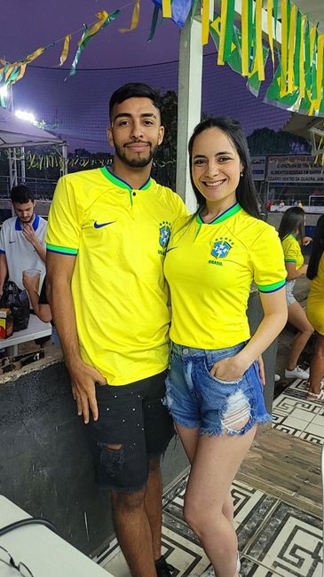 Vão assistir os jogos da Copa juntos ou separados? 💚️⚽️💛 1