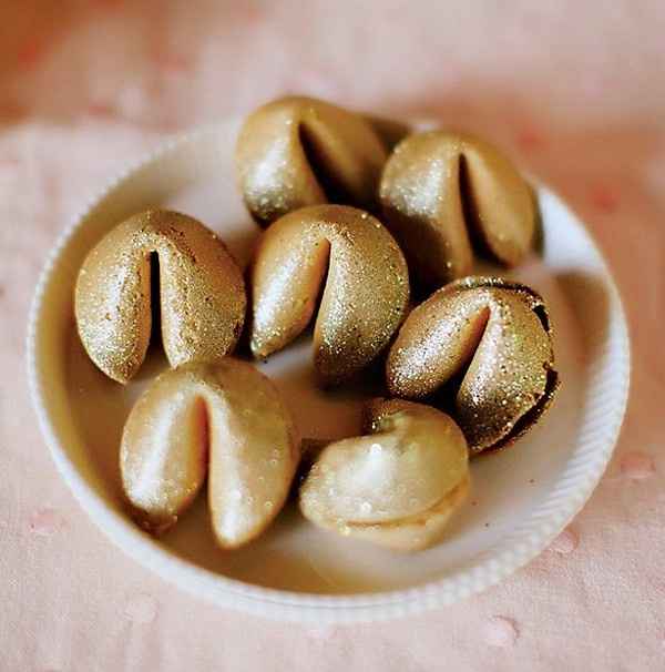 Chá em dourado
