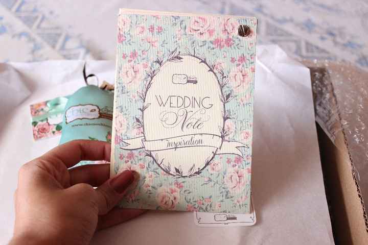 Essa agenda vintage é a coisa mais fofaaaa 