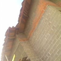 Nossa casa, quase la