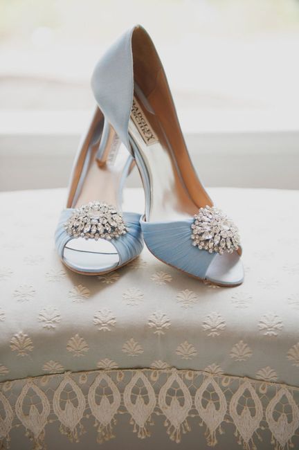 Como você customizaria este sapato de noiva? VOTE! 1