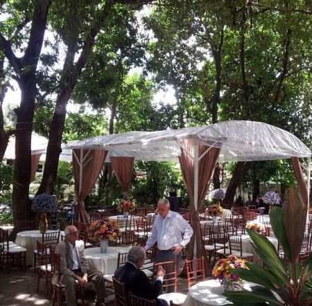 Estilo de festa para um casamento no domingo pela manha? - 1