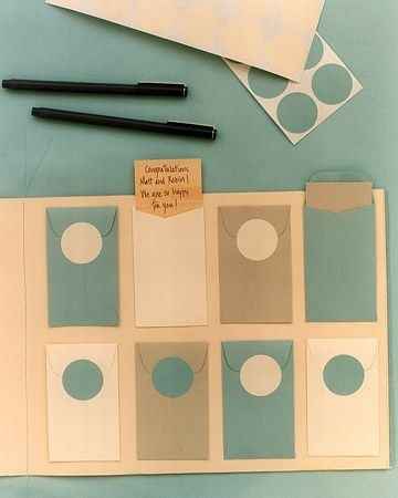 Envelopes com cartinhas.