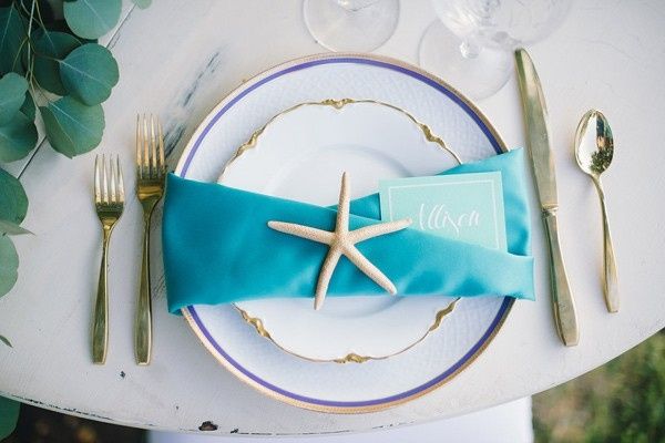 Detalhes da mesa: olha que graça essa estrela do mar na composição dessa mesa.