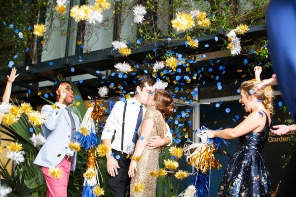 serem estourados e o fotografo pegar esse click top dos tops e Happy End!