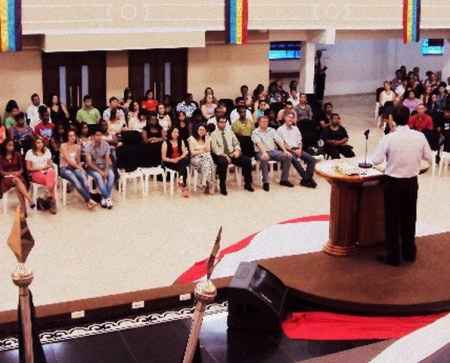 Igreja Quadrangular *---*