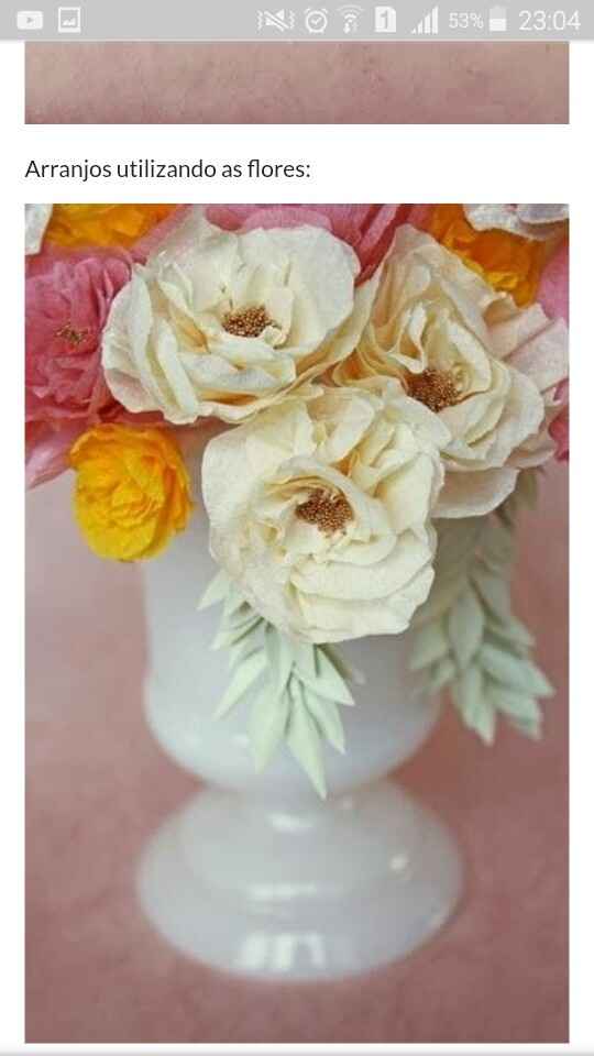 Flores de papel crepom. - 2