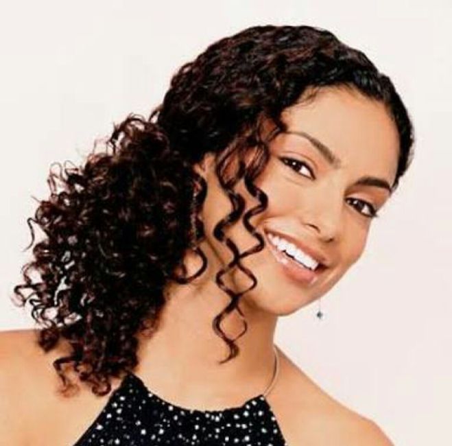 Penteado para cabelo cacheado - 2