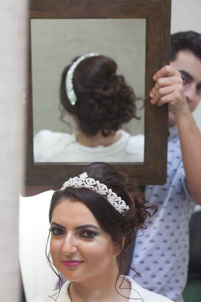 Amei o penteado com a coroa