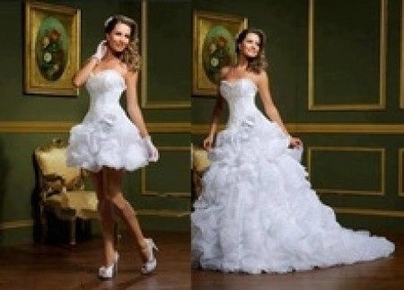 E a emoção de experimentar pela 1 vez o vestido?? - 1