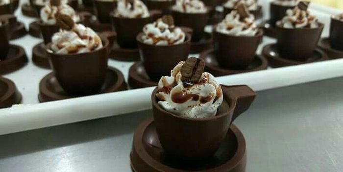 Fechado mais um fornecedor doces e bolo cênico - 1