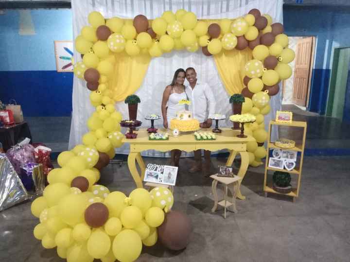 nosso mundo lindo de girassol.
