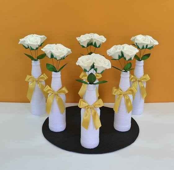 Lembranças de mesa com garrafas de vidro. - 1