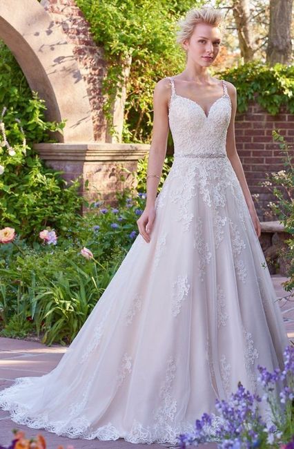 Vestidos simples e soltos