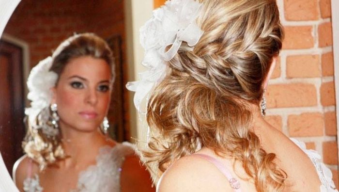 cabelo com flor