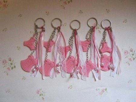 Convite e lembrancinhas simples para chá de lingerie - 1