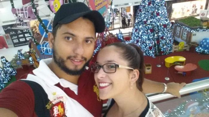 Nos dois 