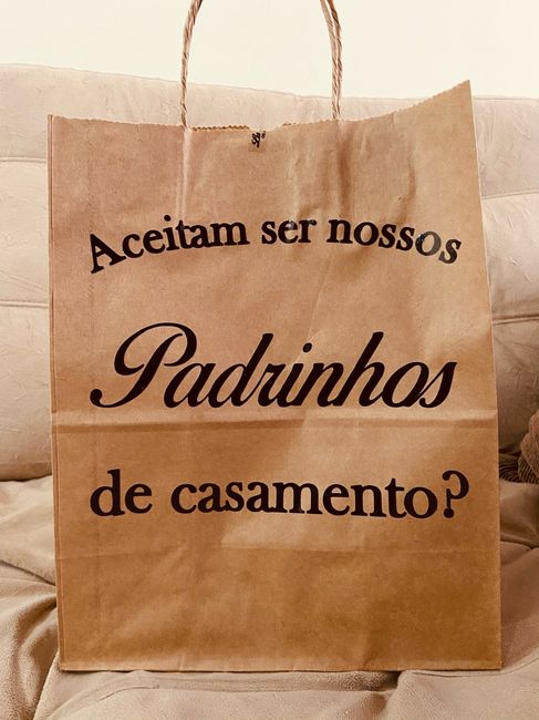 Noivinhas postem fotos das lembrancinhas dos casais de padrinhos 3