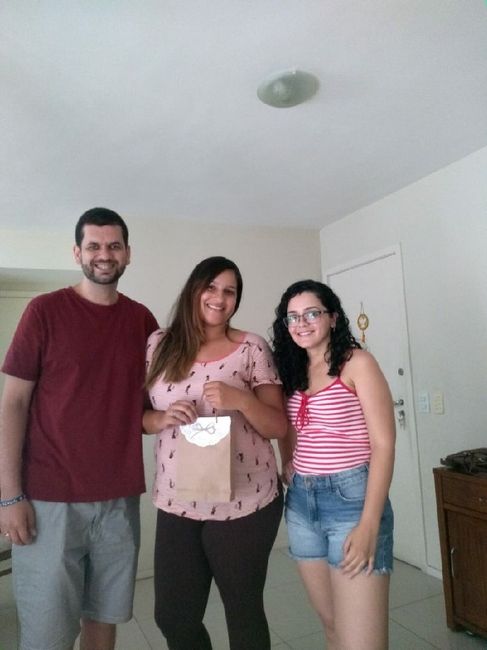 Entregamos as sacolinhas dos nossos padrinhos. Gratidão! - 5