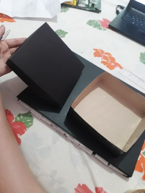 Caixa de kraft para padrinhos 9