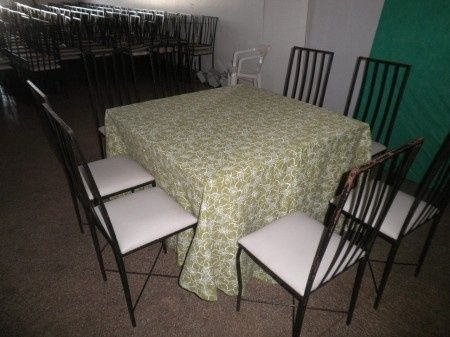 Mesa para 8 pessoas