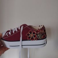 Usaria tênis no Dia C? - 1