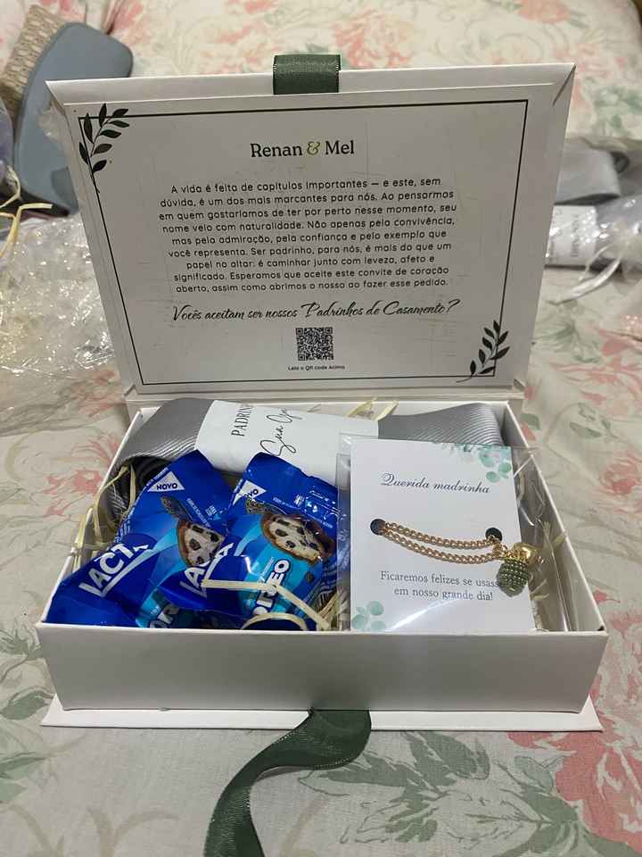 Nossa caixa de padrinhos!!!!!!! - 1