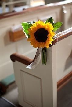 Se meu Casamento fosse em época de Girassóis. Eu teria escolhido essa ctz.