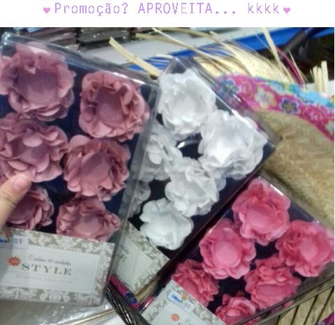 São dessas noivinha! Achei lindas e MUITOOO em conta! Mas comprei poucas, quando fui atrás de compra