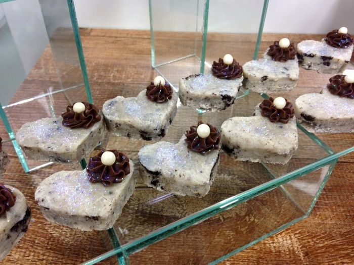 Doce coração com palha italiana