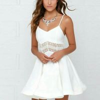 Vestidos curtos brancos para noiva - 1