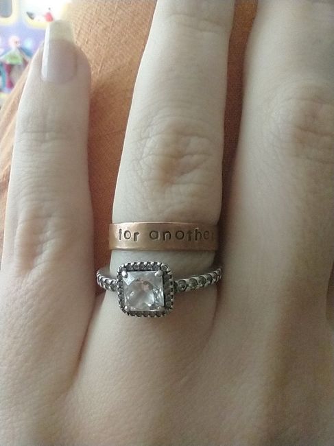 o que vocês gravaram ou pretendem gravar na aliança de casamento? - 1