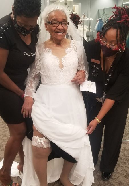 Impedida quando era jovem por ser negra, Martha Tucker realiza um sonho aos 94 anos 2
