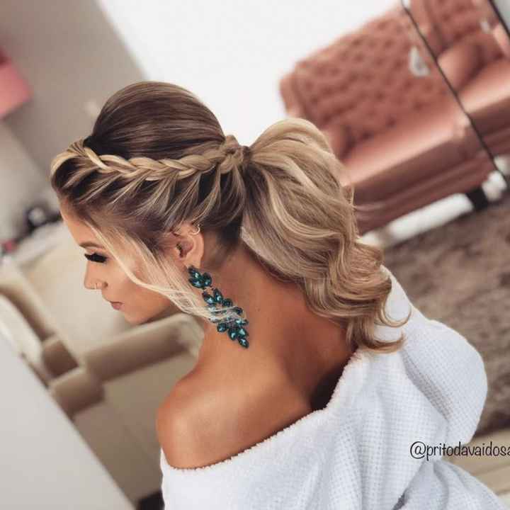 Penteado: Cabelo solto ou semi-preso? - 1