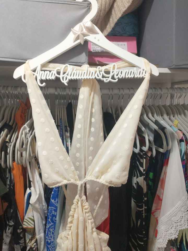 Terá cabide personalizado com o seu nome? Olha esse que LINDO! - 1