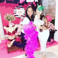 MINHA TIA, A QUE ORGANIZOU TODAS AS BRINCADEIRAS