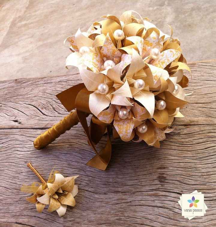 Buquê em origami.
