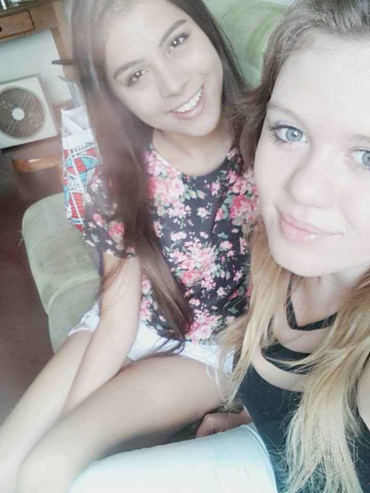 A mais velha e a filha do meu noivo. Tudo minhas...rs