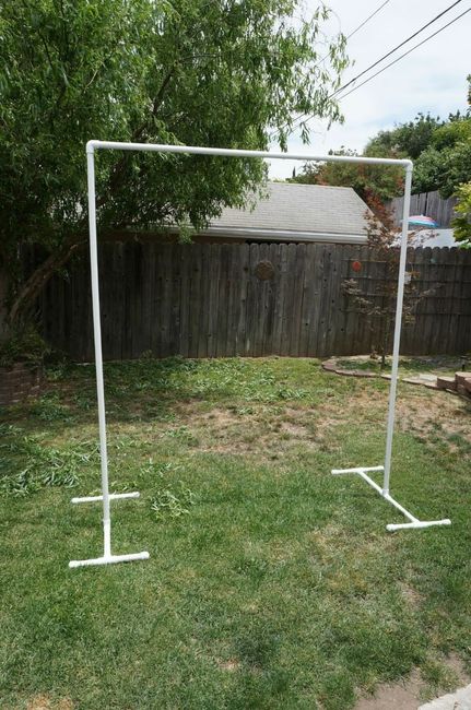 O local não tem o pergolado, então pensei nesse DIY