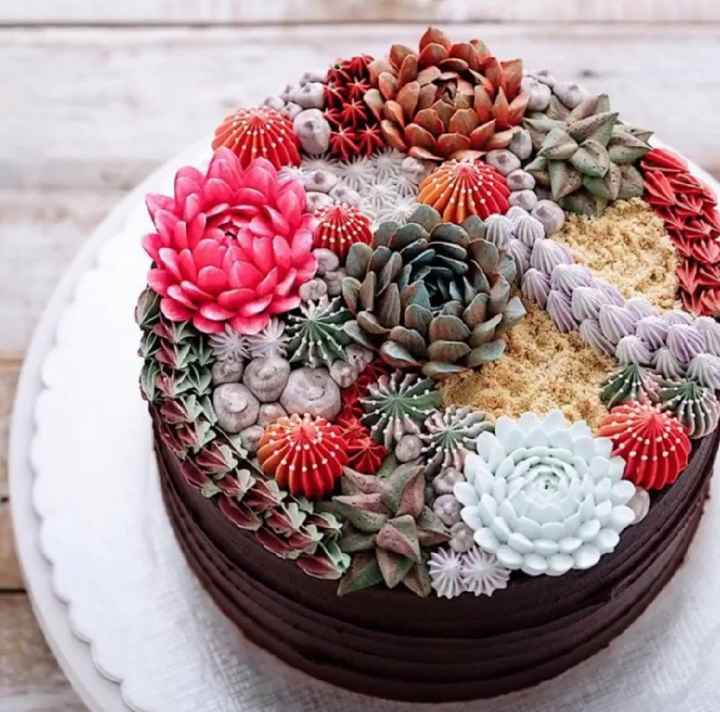  Pras noivinhas que amam suculentas, elas foram parar nos bolor e cupkakes  também!! 🌵🌿❤️ - 2