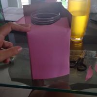 cartolina rosa em volta