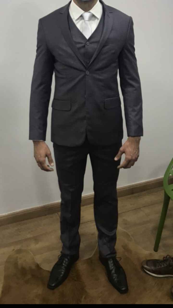 Qual terno de noivo vocês acharam mais bonito no meu noivo? - 1