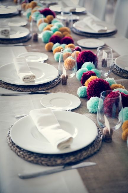 mesa com bola de flor
