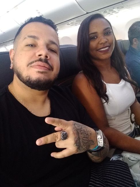 Tinder.... Mas alguém!? 1