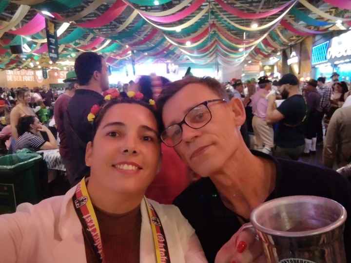Octoberfest - Blumenau. - 1