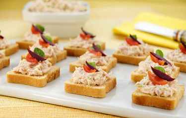 Canapés ( Sabores diversos )