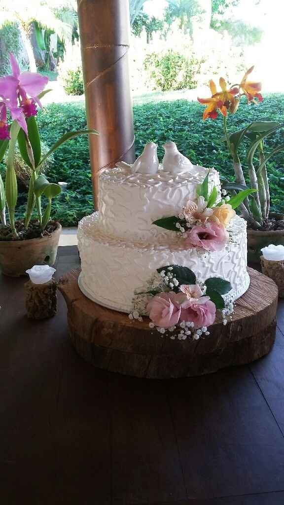 Bolo de casamento com efeito mármore é o novo queridinho das noivas - 1